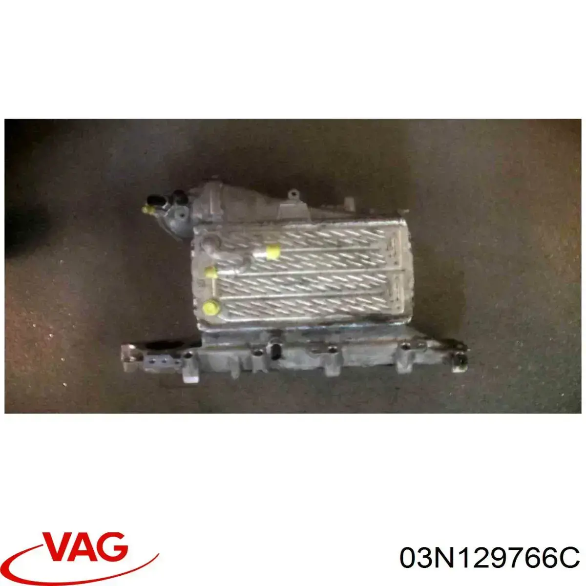 03N129711C VAG Kolektor ssący