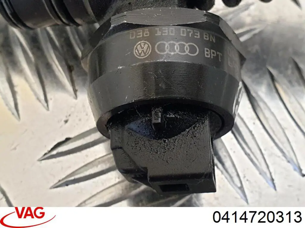 0414720313 VAG Wtryskiwacz paliwa
