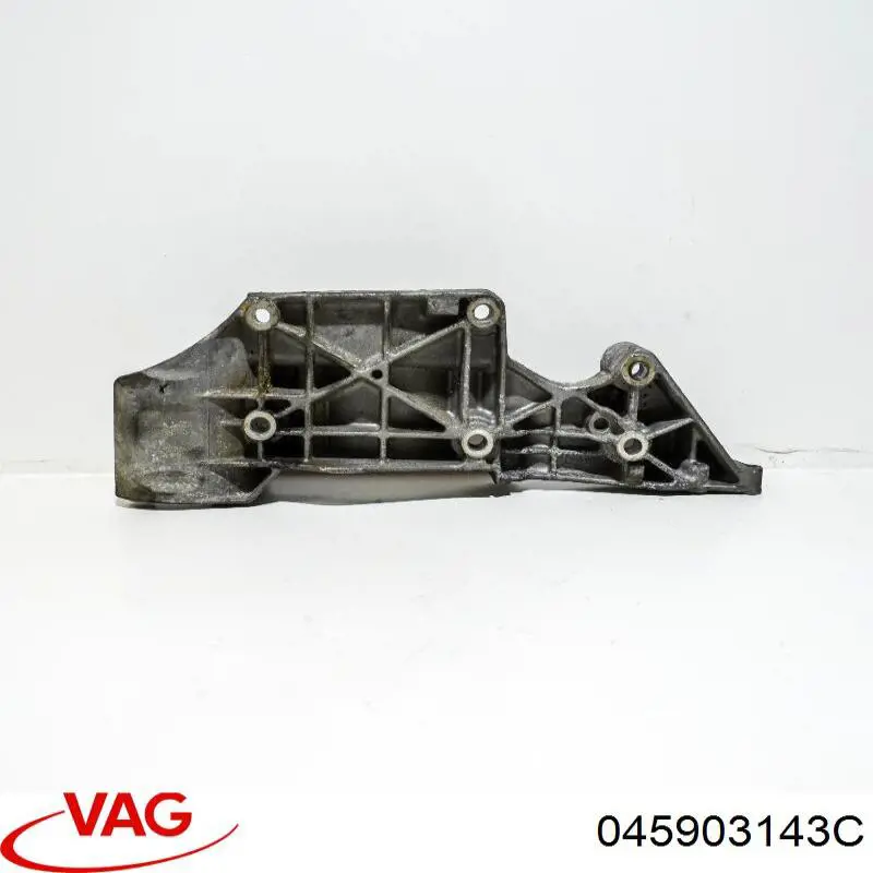 Do koszyka Wspornik alternatora Volkswagen Golf IV 1J5