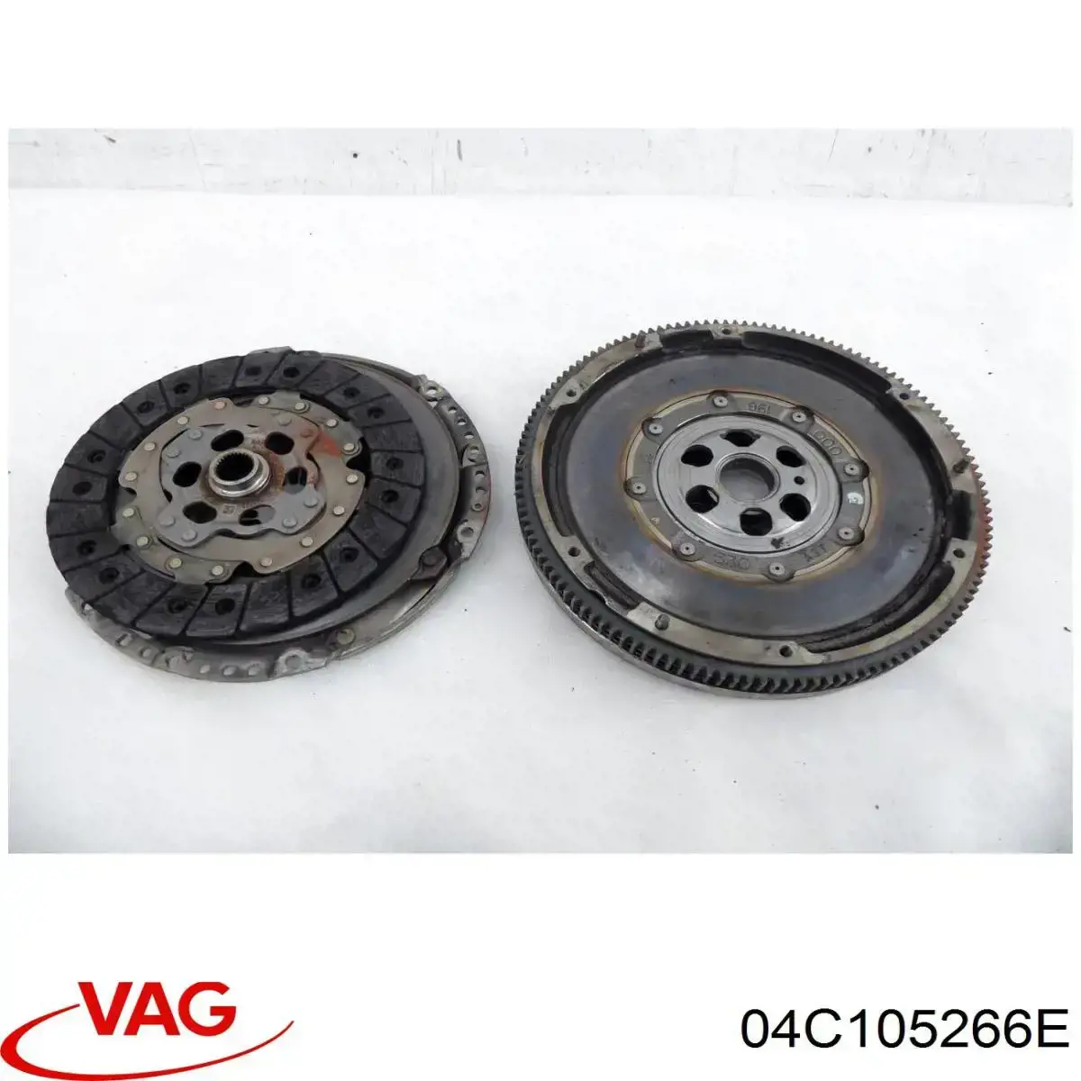 Koło zamachowe silnika 04C105266E VAG