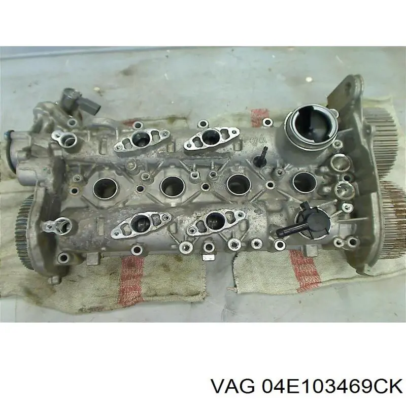 Pokrywa zaworowa VAG 04E103469CK cena, od 662,72 USD