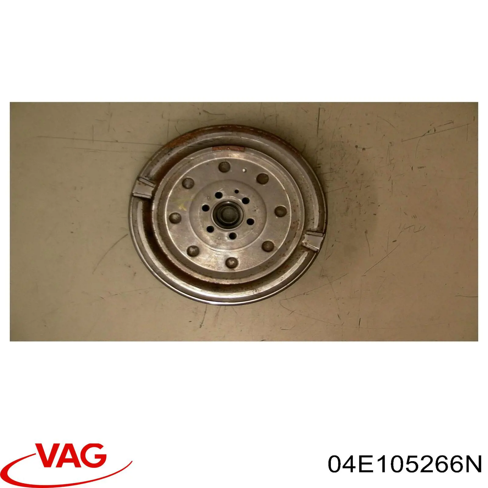 Do koszyka 04E105266N VAG Koło zamachowe silnika