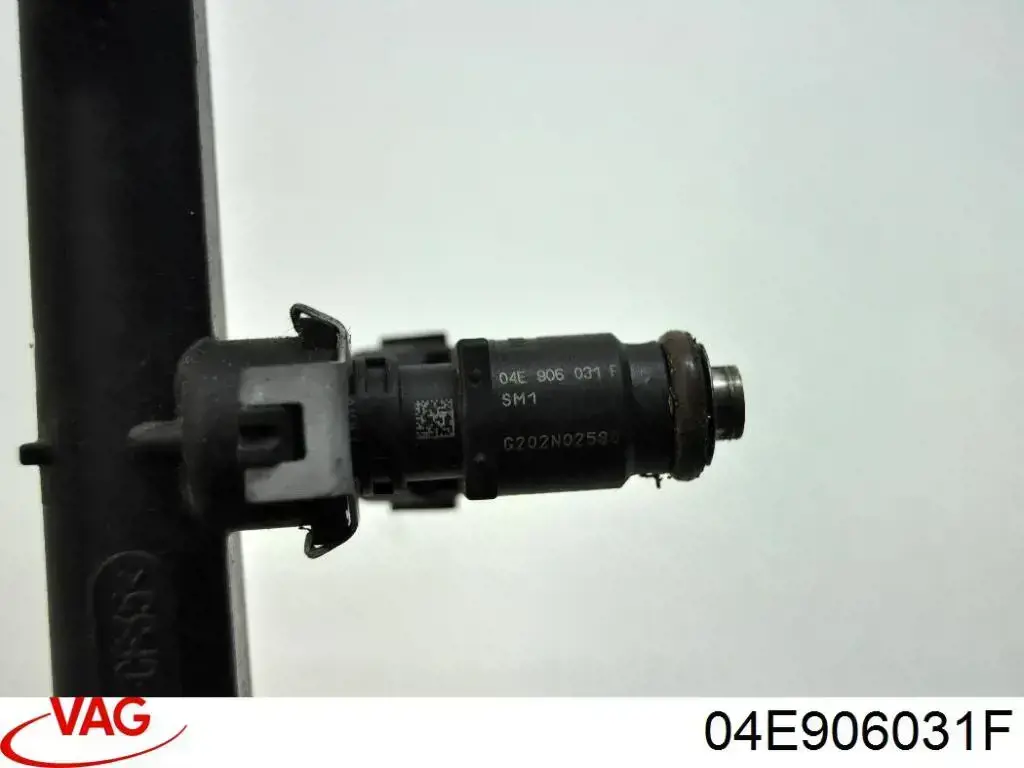 04E906031F VAG Wtryskiwacz paliwa