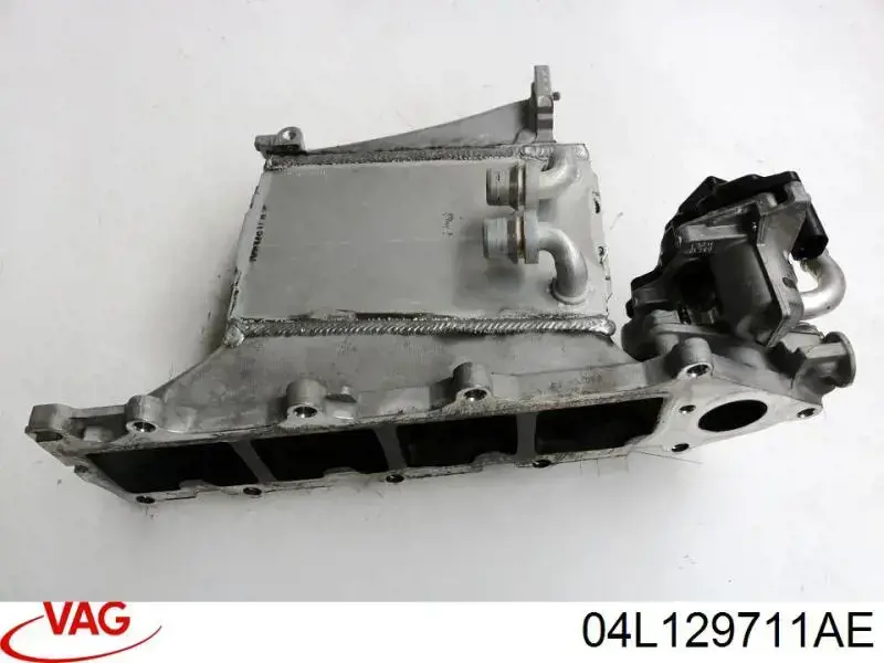 Chłodnica intercoolera VAG 4L129711AE cena, od 701,36 USD