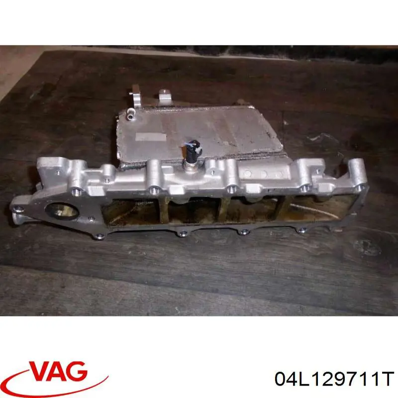 Do koszyka 04L129711T VAG Chłodnica intercoolera