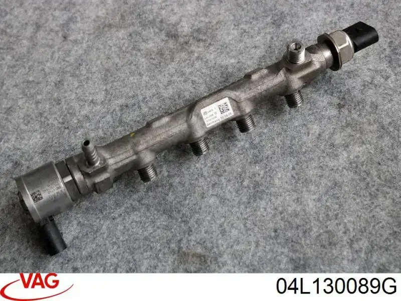 Do koszyka 04L130089G VAG Rozdzielacz paliwa