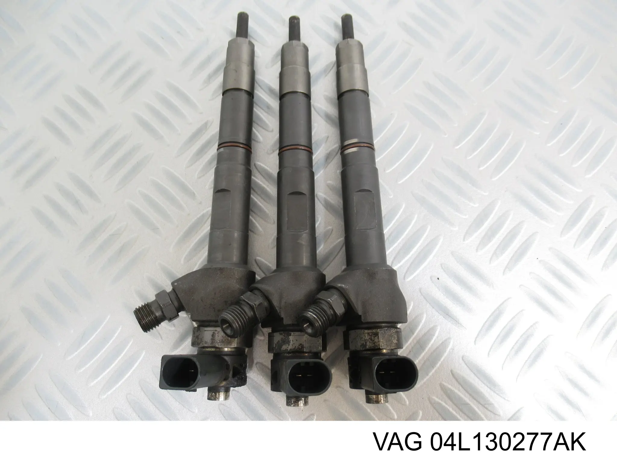Wtryskiwacz paliwa VAG 04L130277AK cena, od 154,93 USD
