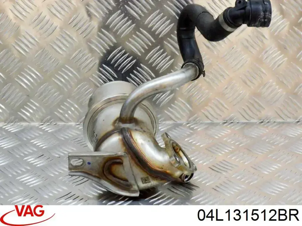 Do koszyka 04L131512BR VAG Chłodnica układu recyrkulacji spalin EGR