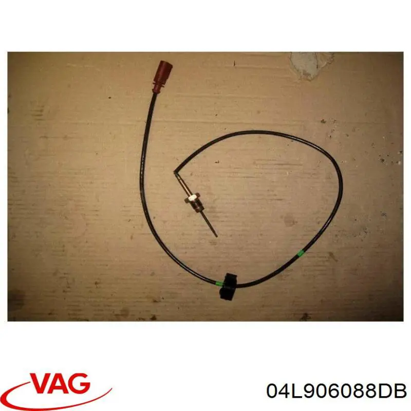 Czujnik temperatury spalin po filtrze cząstek stałych VAG 04L906088DB cena, od 68,28 USD