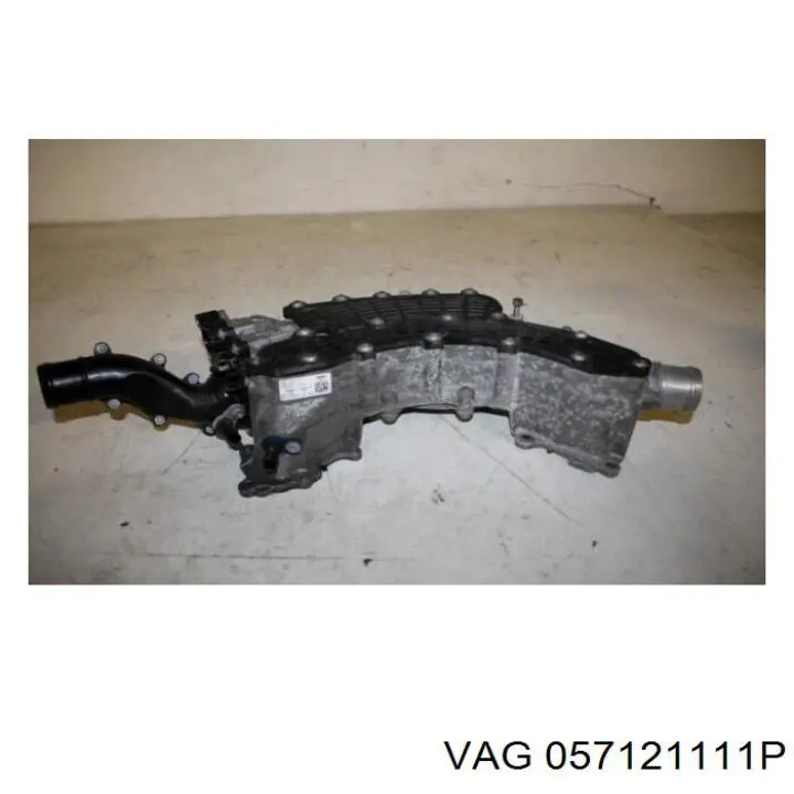 057121111P VAG Obudowa termostatu