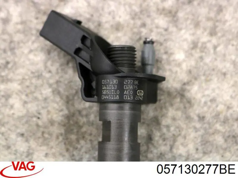 Wtryskiwacz paliwa VAG 057130277BE cena, od 253,68 USD