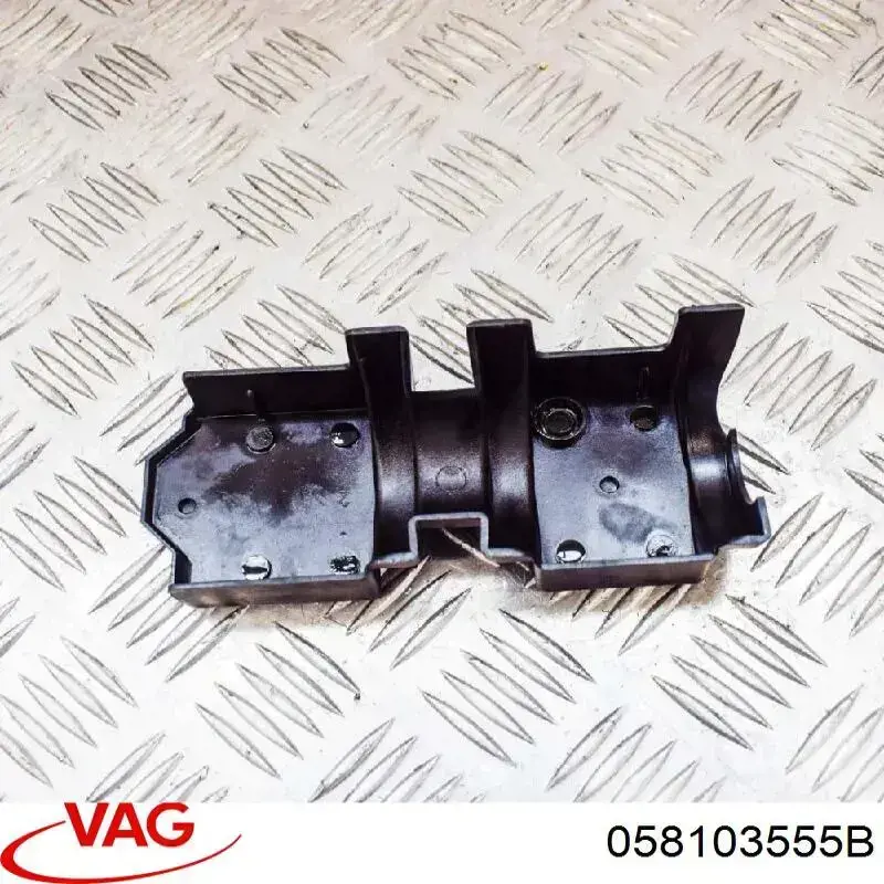Do koszyka Separator oleju układu wentylacji kadłuda (bloku silnika)  Audi A6 C4 4A5