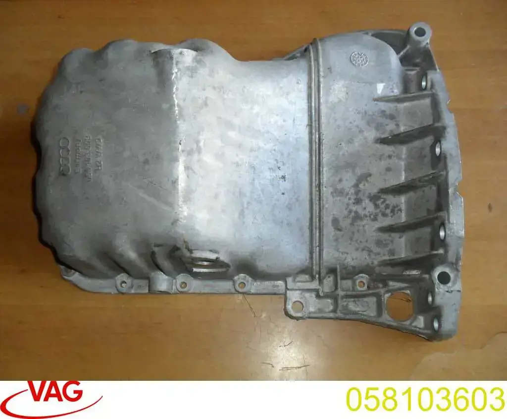 Miska olejowa silnika VAG 058103603 cena, od 89,63 USD