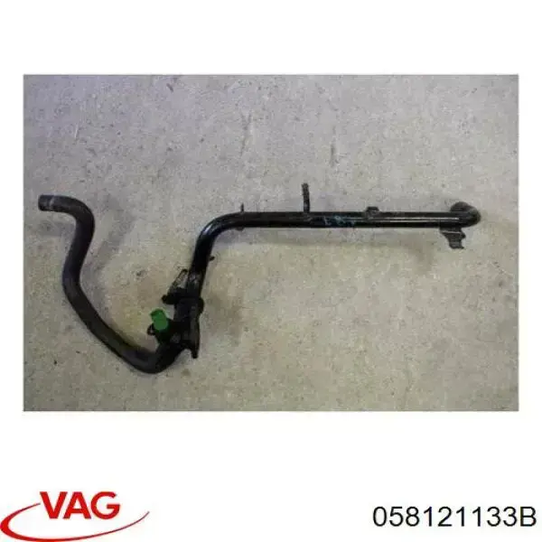 Do koszyka 058121133B VAG Kołnierz układu chłodzenia (trójnik)
