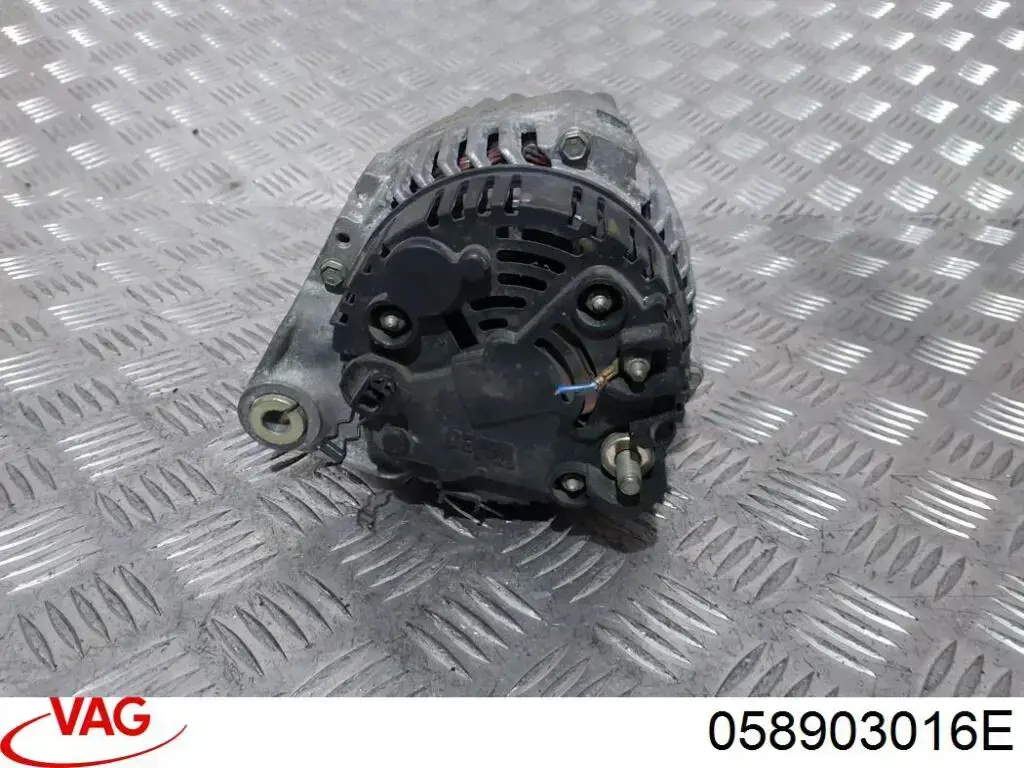 Do koszyka 058903016E VAG Alternator