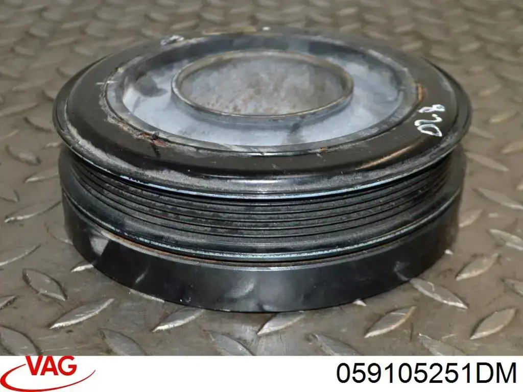 Koło pasowe wału korbowego VAG 059105251DM cena, od 204,31 USD