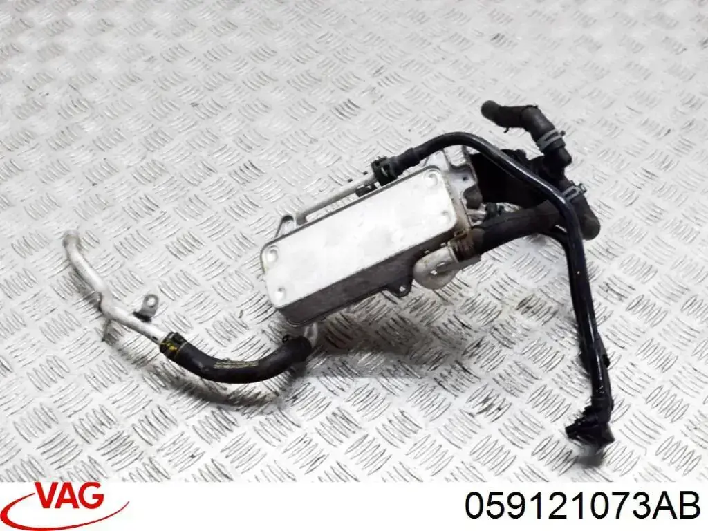Przewód (króciec) układu chłodzenia VAG 059121073AB