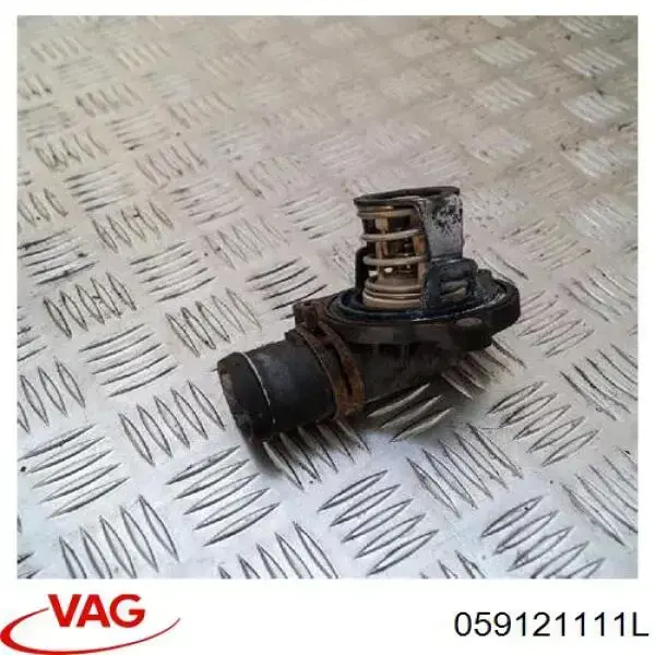 059121111L VAG Termostat