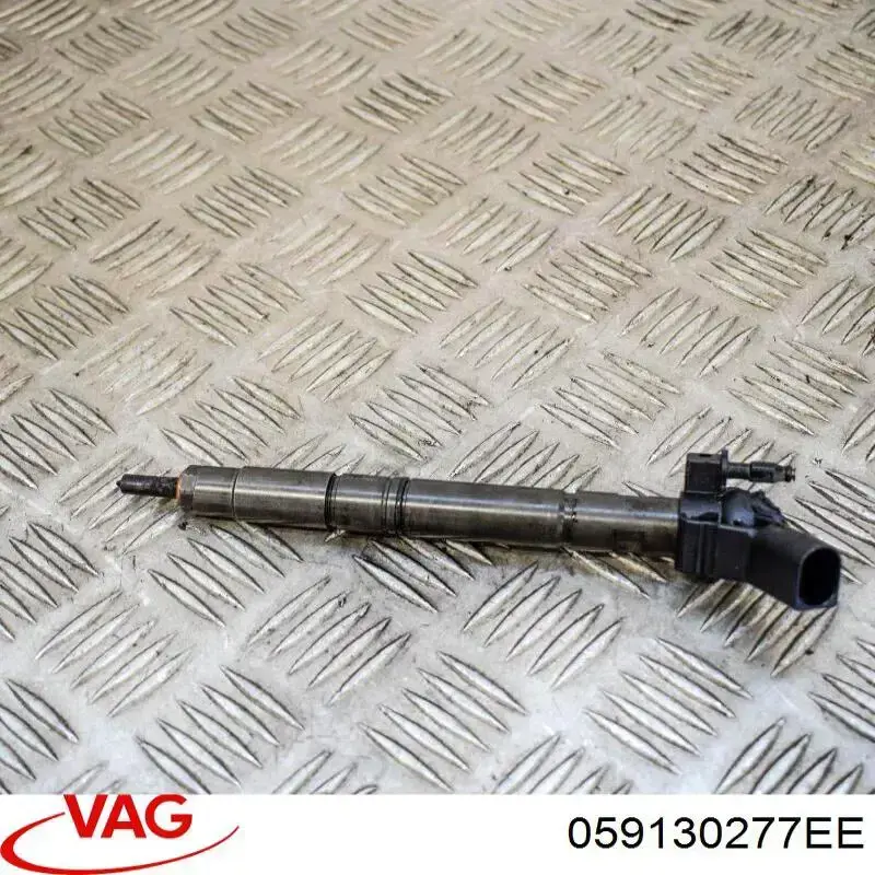 059130277EE VAG Wtryskiwacz paliwa