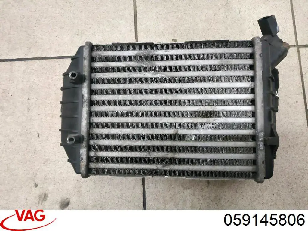 Do koszyka 059145806 VAG Chłodnica intercoolera