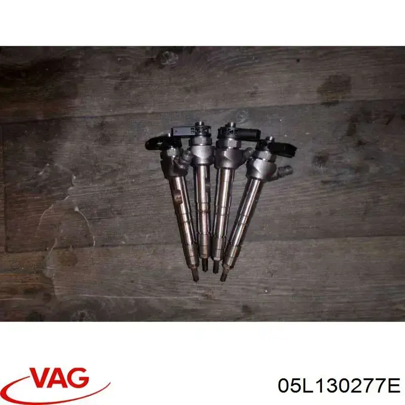 Wtryskiwacz paliwa VAG 05L130277E cena, od 166,85 USD