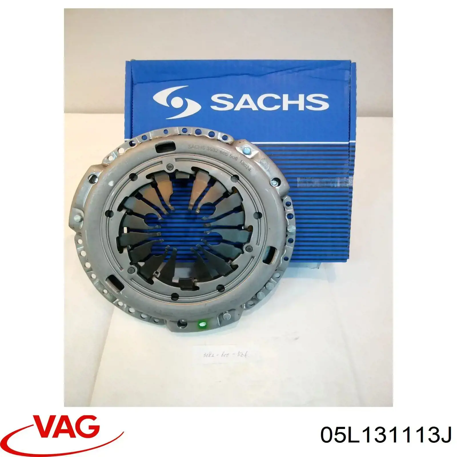 Wtryskiwacz AD BLUE VAG 05L131113J cena, od 199,20 USD