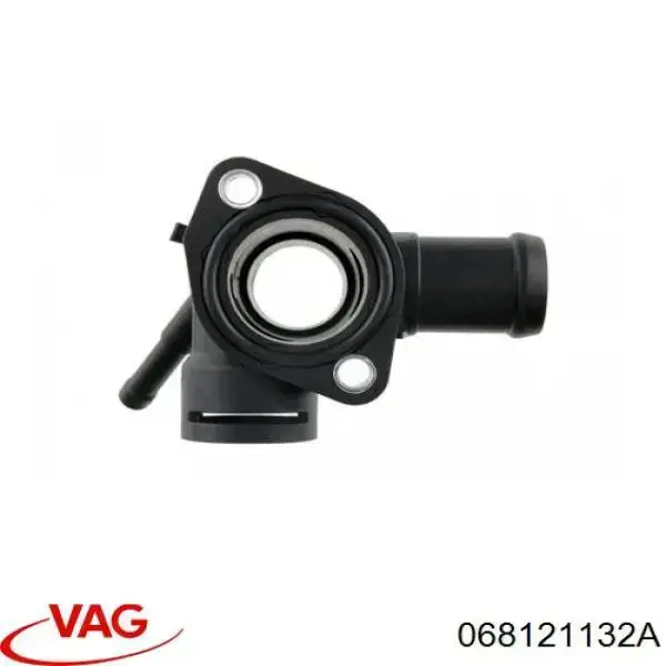 Kołnierz układu chłodzenia (trójnik) 068121132A VAG