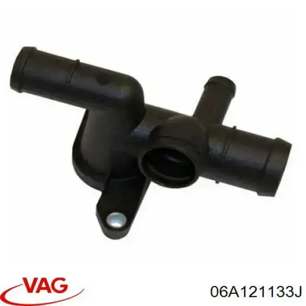 Kołnierz układu chłodzenia (trójnik) VAG 06A121133J cena, od 3,60 USD