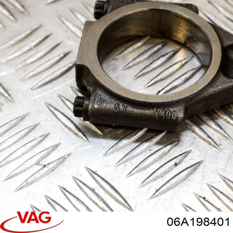 Korbowód tłoka silnika VAG 06A198401 cena, od 37,67 USD