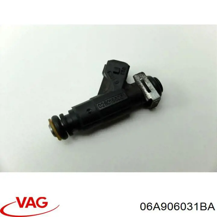 Wtryskiwacz paliwa 06A906031BA VAG