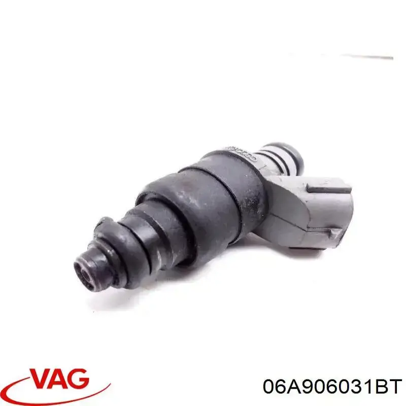 Wtryskiwacz paliwa 06A906031BT VAG