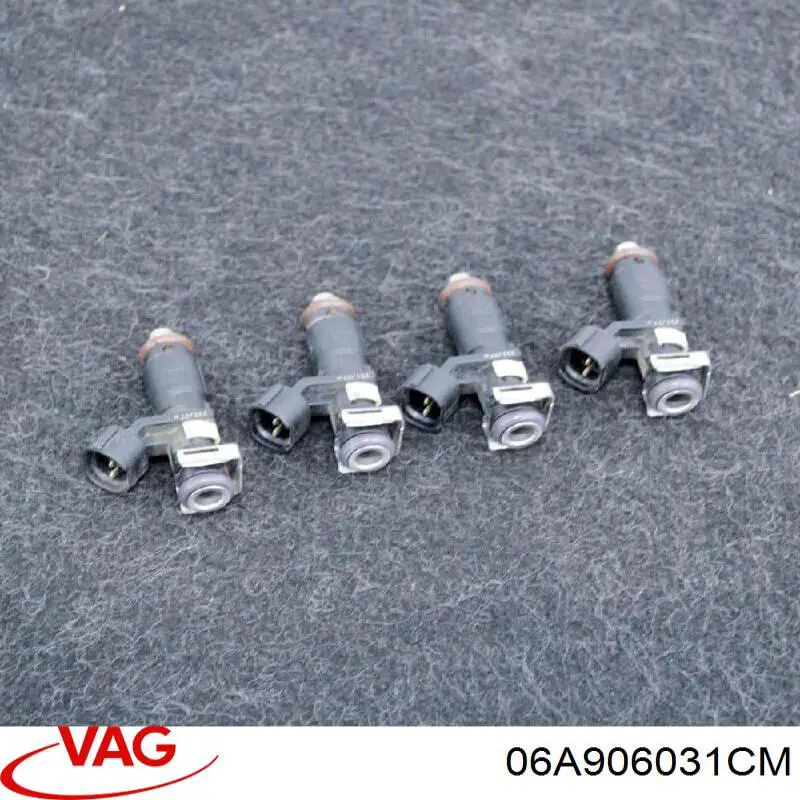 Wtryskiwacz paliwa VAG 06A906031CM