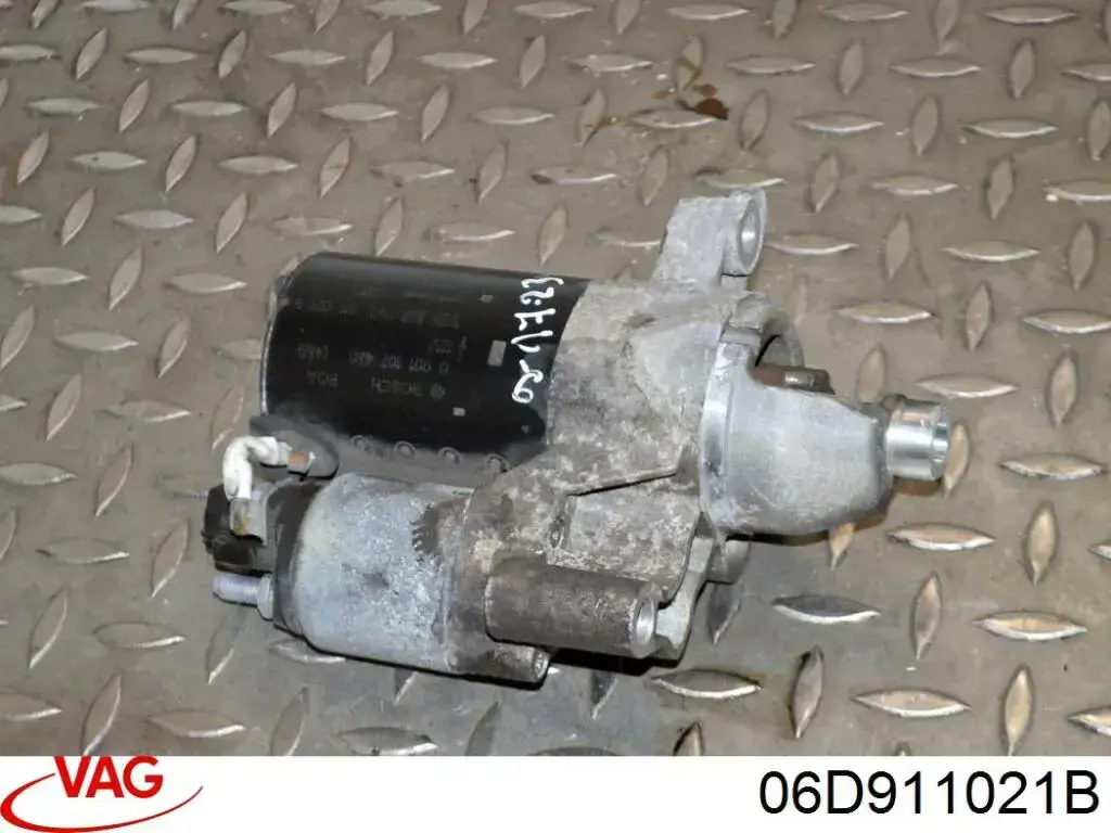 Do koszyka 06D911021B VAG Rozrusznik
