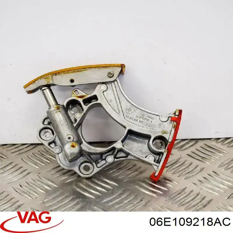 06E109218AC VAG Napinacz łańcucha rozrządu prawy