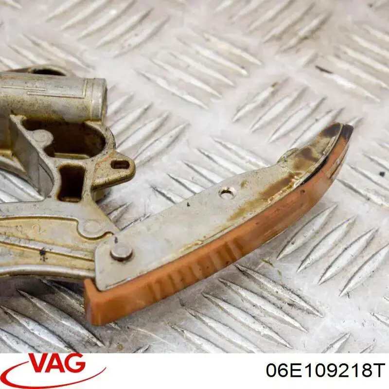Do koszyka 06E109218T VAG Napinacz łańcucha rozrządu prawy