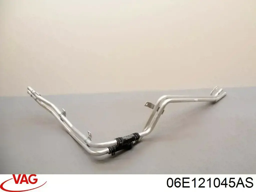 Przewód (króciec) układu chłodzenia 06E121045AS VAG