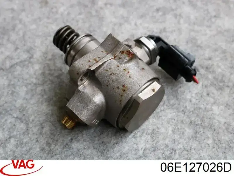 Pompa wtryskowa wysokiego ciśnienia VAG 06E127026E cena, od 188,22 USD