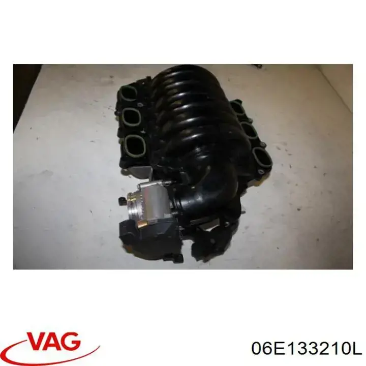 Kolektor ssący VAG 06E133210L