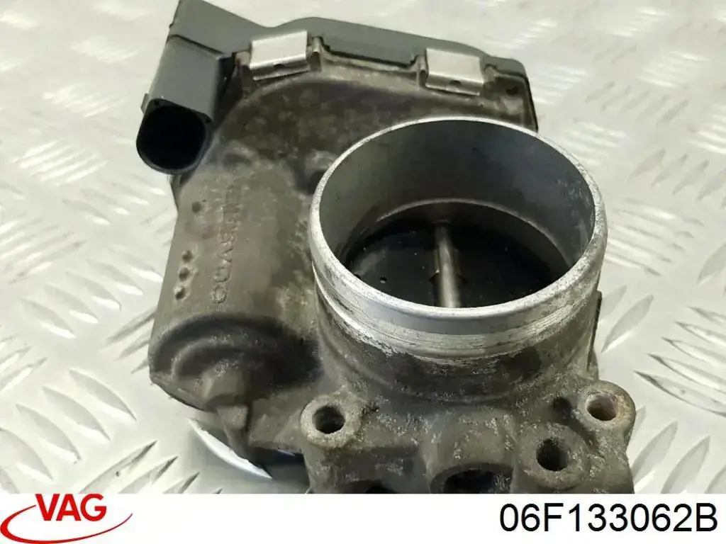 Przepustnica, komplet VAG 06F133062B cena, od 288,50 USD