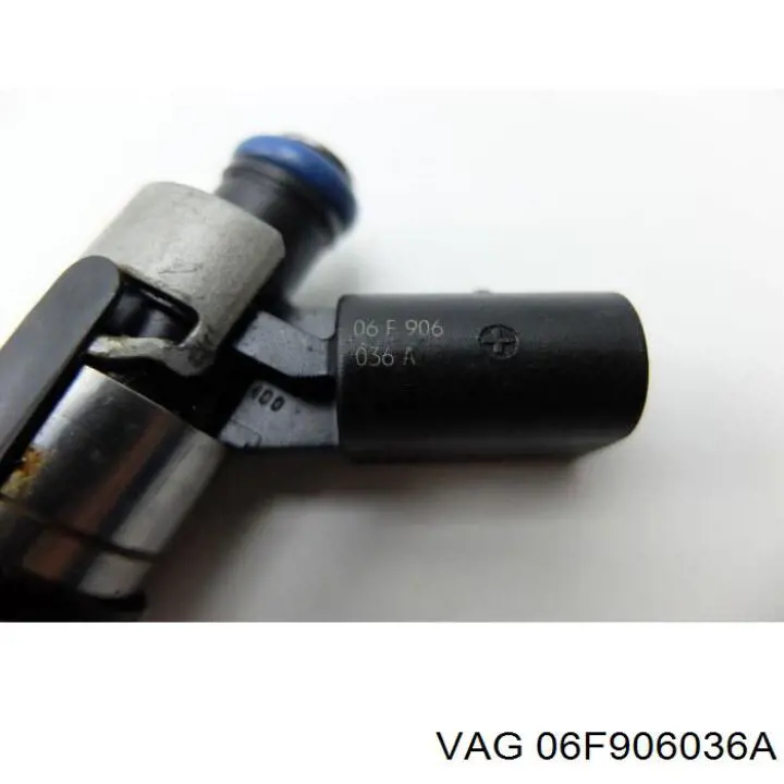 Wtryskiwacz paliwa 06F906036A VAG
