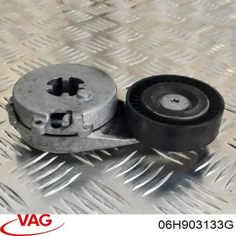 Napinacz paska napędowego VAG 06H903133G