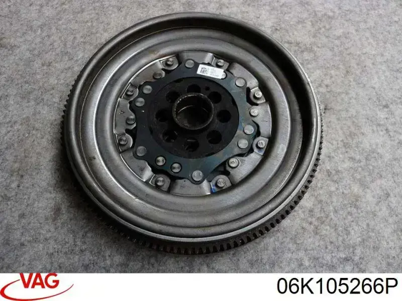 06K105266P VAG Koło zamachowe silnika