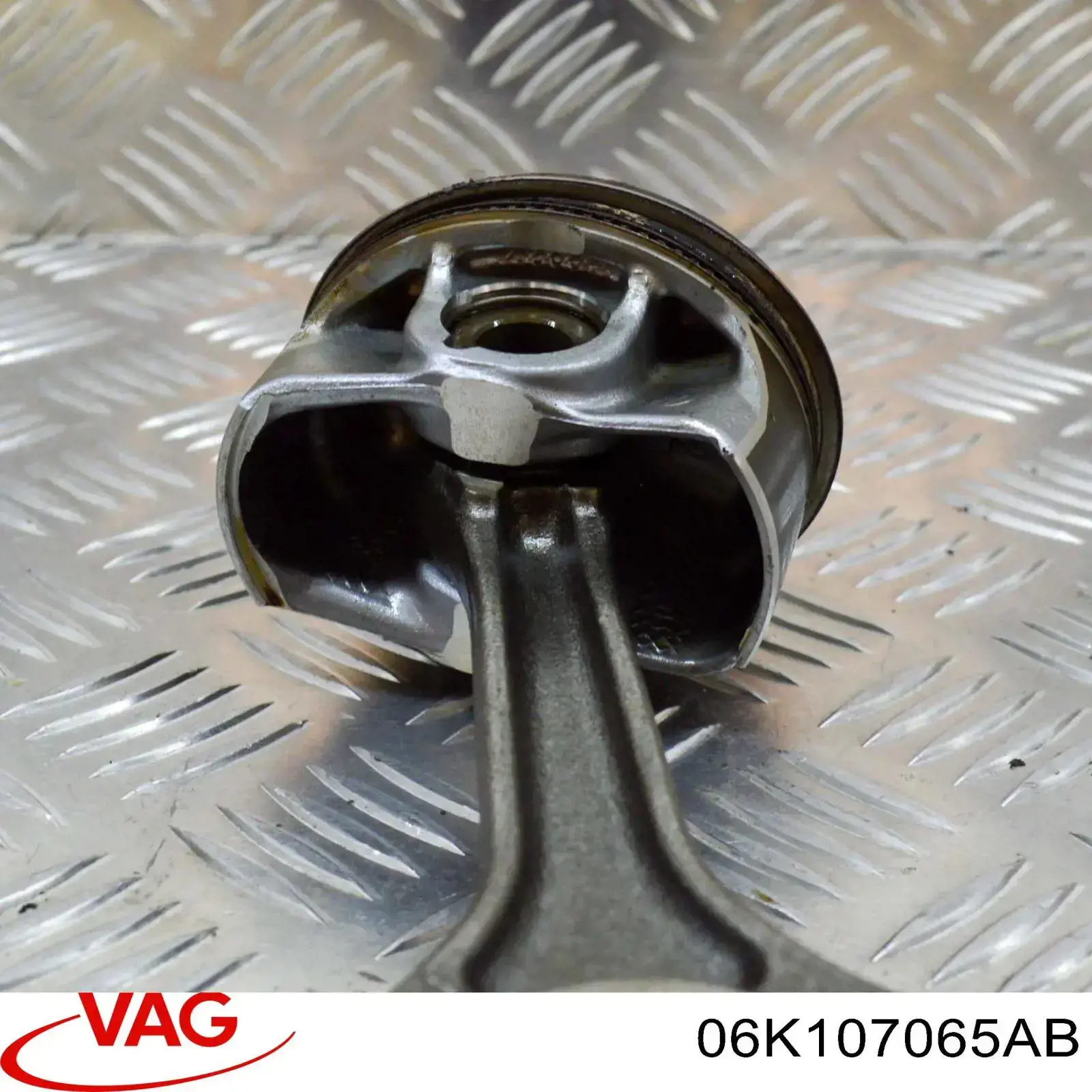 Do koszyka 06K107065AB VAG Tłok, komplet do jednego cylindru, STD