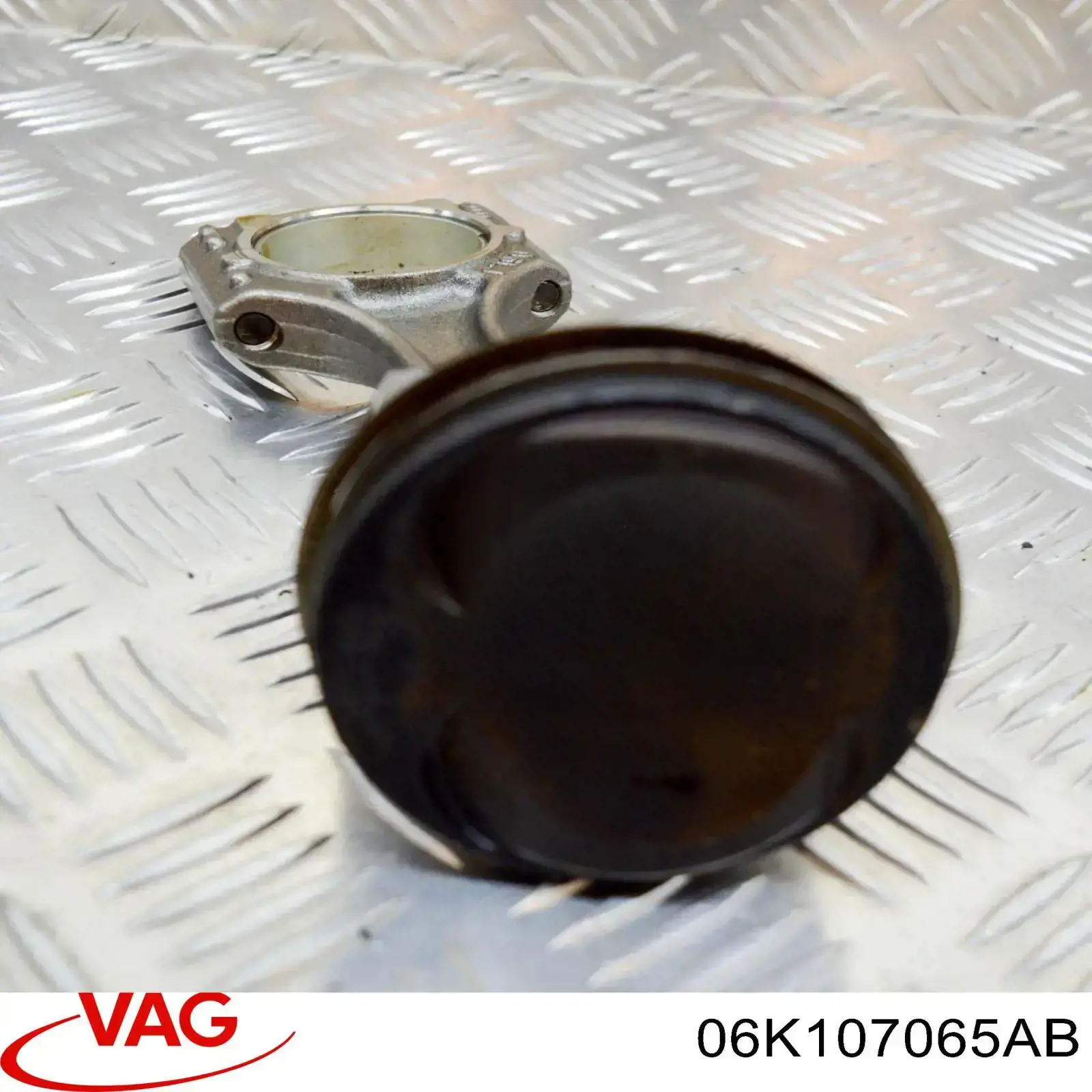 Tłok, komplet do jednego cylindru, STD 06K107065AB VAG