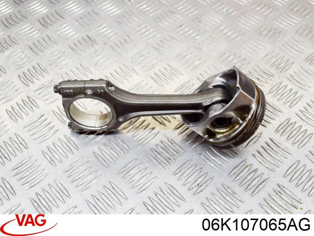 06K107065AG VAG Tłok, komplet do jednego cylindru, STD