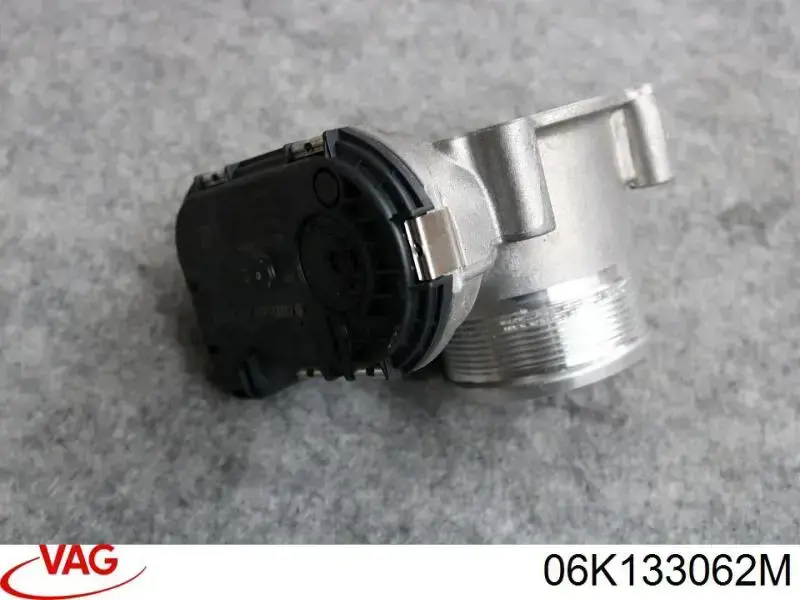 Przepustnica, komplet VAG 06K133062M cena, od 31,37 USD