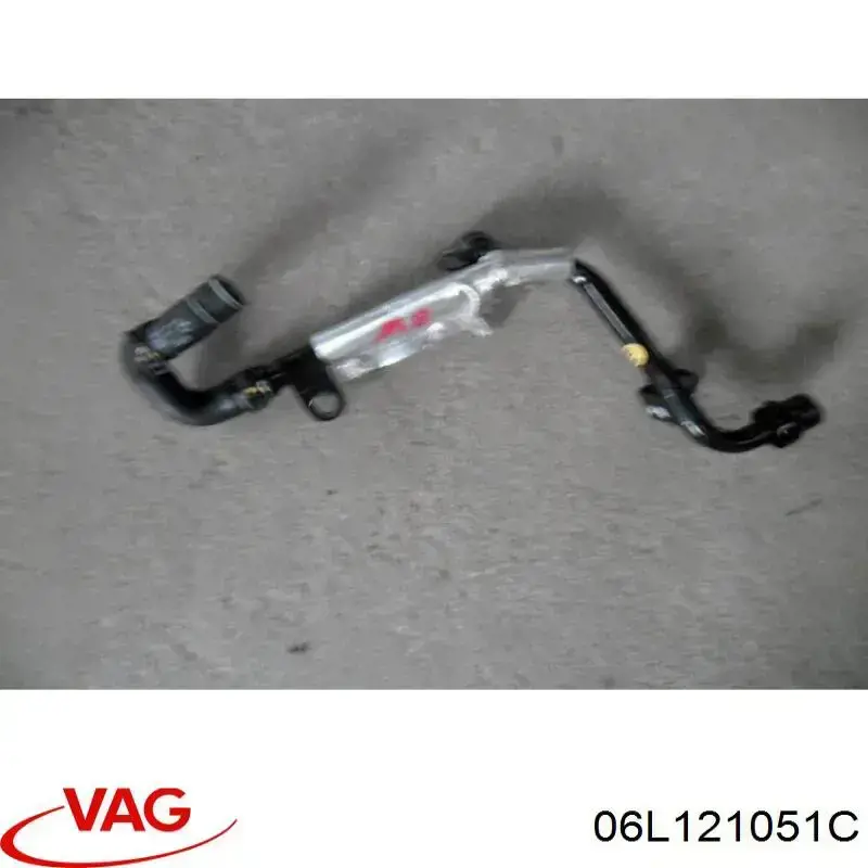 06L121051C VAG Przewód (króciec) układu chłodzenia
