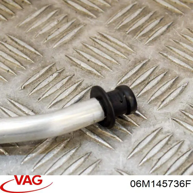 06M145736F VAG Rurka (przewód) spływu oleju z turbiny