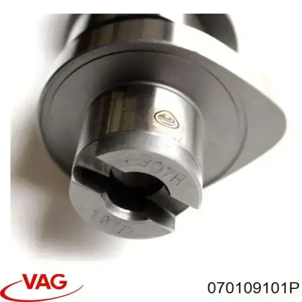 070109101P VAG Wał rozrządu silnika