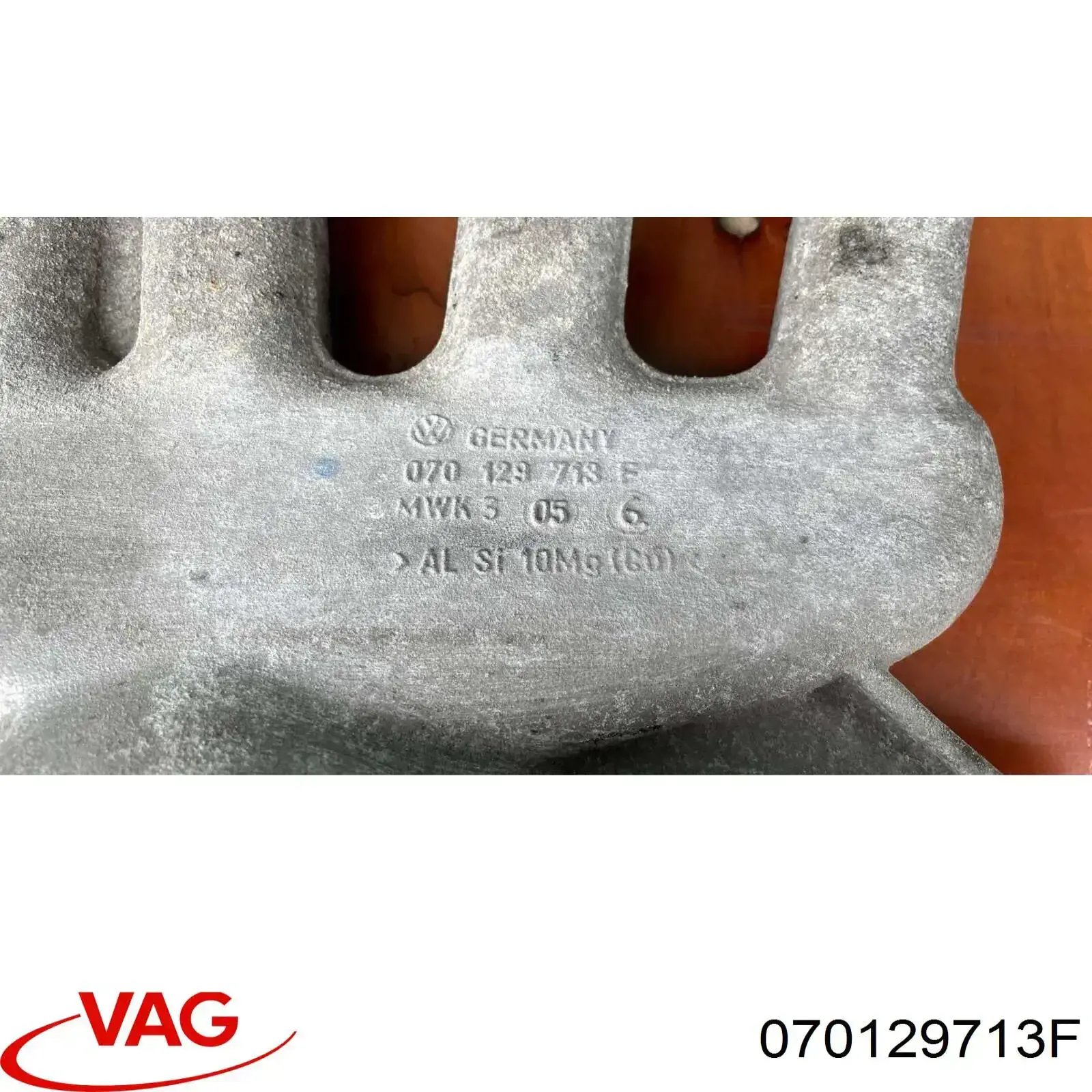 Kolektor ssący do Volkswagen Multivan T5 7HM, 7HN, 7HF, 7EF, 7EM, 7EN